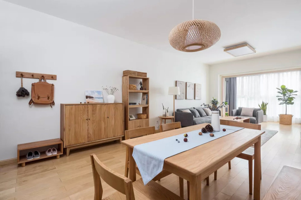 90平米日式簡約風(fēng)格裝修效果圖賞析 自然原木色的淡雅空間 90平米日式簡約風(fēng)格裝修效果圖賞析 自然原木色的淡雅空間